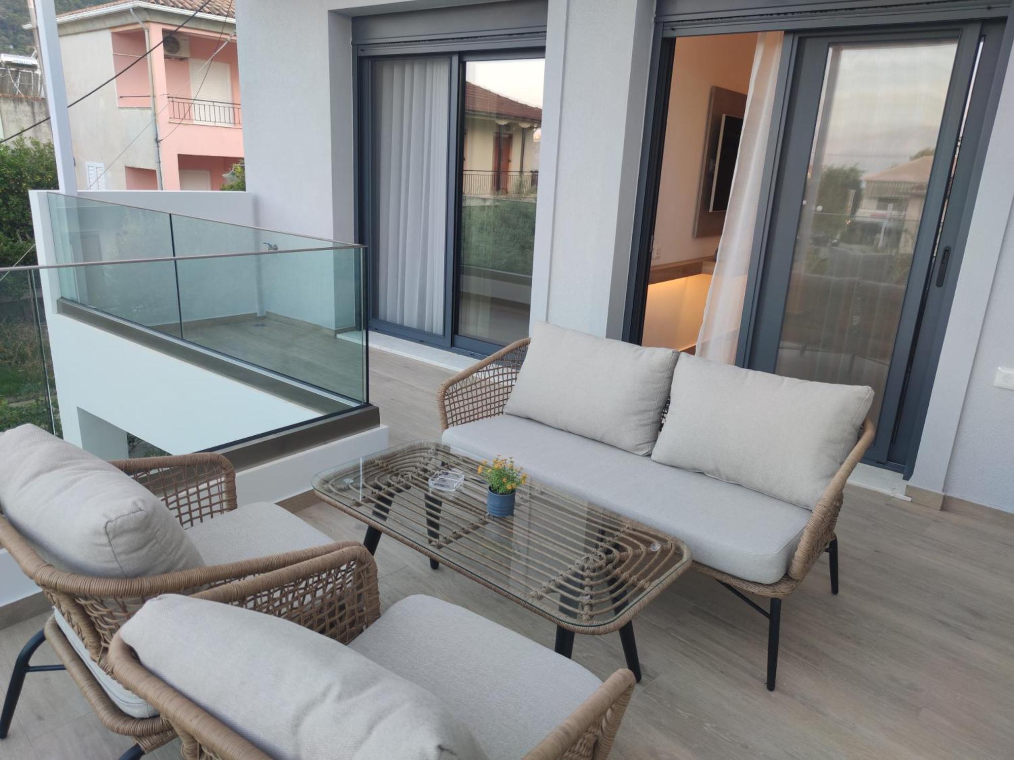Elianthi Luxury Apartments Nikiana Ngoại thất bức ảnh